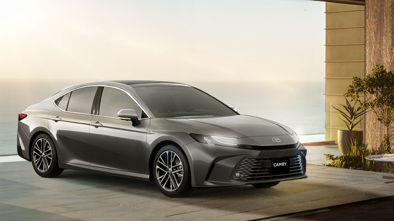 Ngoại Thất Toyota Camry Mới